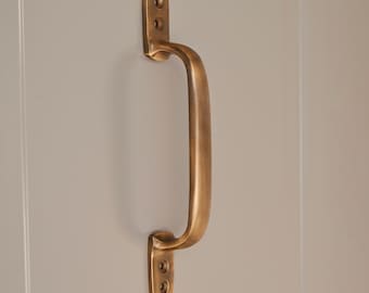 Großer Guss-Türgriff - Antik Schwarz / Messing / Bronze / Nickel - Für den Innen- / Außenbereich Schrank Küchenschrank Old Style UK Shaker