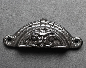 Green Man Cast Iron Drawer Pull – Victorian Rustic Handle