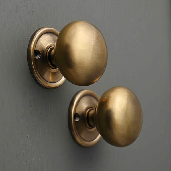 Pair of Cottage Door Knobs | Antique Old Victorian Traditional Style Mortice/Rim Lock Handles