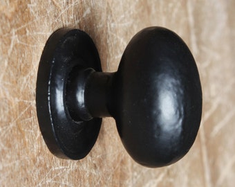 Cast Iron Cupboard Knobs Black Antique Style ~ Cabinet Drawer Door Knobs Handles Kitchen Rustic Traditional - 32mm Oval - Fullbrook (7119)