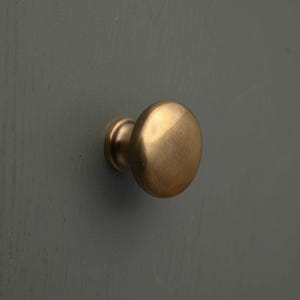 Light Aged Brass Cabinet Handles & Knobs | Solid Kitchen Cupboard Pulls ...
