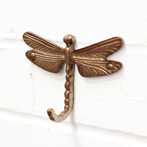 Dragonfly hook | gold