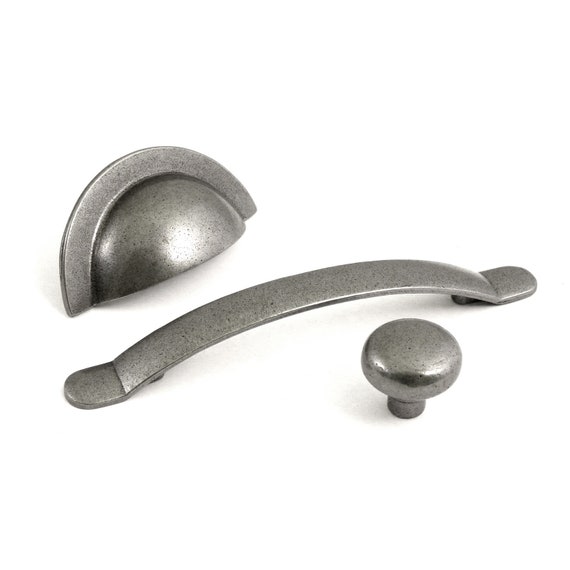 Brecon Cast Iron Kitchen Handles Cupboard Drawer Door Cabinet Pulls Knobs Old Handmade Quality Bin