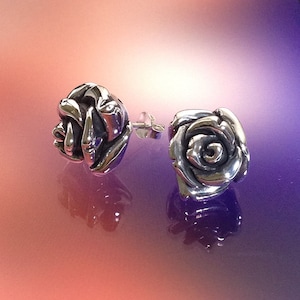 925 Solid Sterling Silver ROSE #4 Earrings / Nature Jewelry / Flower Jewelry - Small- Oxidized- Studs