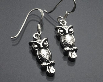 925 Solid Sterling Silver OWL Earrings/Dangling /Oxidized/Darkened/OWL Jewelry /Owl Silver Jewelry/Dangling Owl Earrings/Bird Earrings