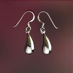 925 Sterling Silver Cupid&#39;s TEARDROP Earrings/Dangle Earrings/High Polish/Tear Drop Silver Earrings