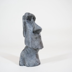 Miniature Easter Island Moai Statue - Gray