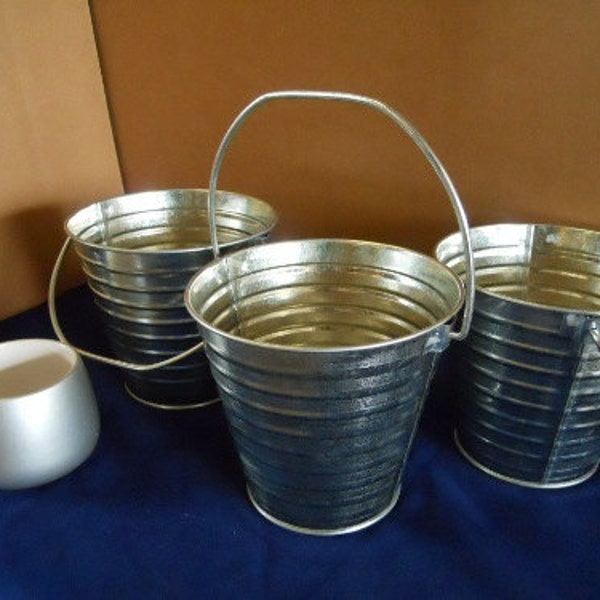 3 pc set galvanized pails with handle 1 quart 128