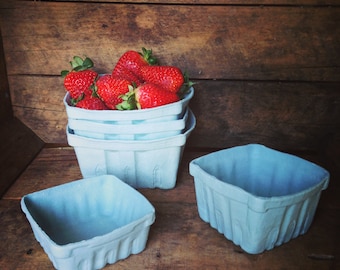 Porcelain Berry Basket- Set of 3 (Lg,Md,Sm)