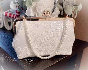 ◆PAIN OR PLEASURE◆ LACE SHOULDER BAG white PP24SSAC01WH LACE SHOULDER BAG white - PAIN OR PLEASURE | 60% - Asian