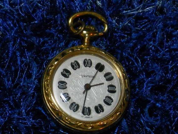 womens pocket watch