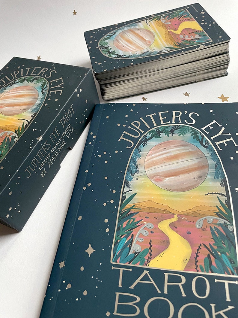 Jupiter's Eye Tarot deck & book bundle image 4