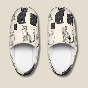 Cat Lover Gift Slipper for Women Cozy Indoor House Shoes Comfortable Slippers for Cat Lovers Cute Animal Lover Footwear Gift for Pet Owner