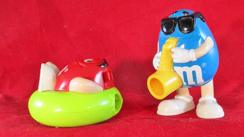 1996 Burger King Kids Meal M & M Toys image 4