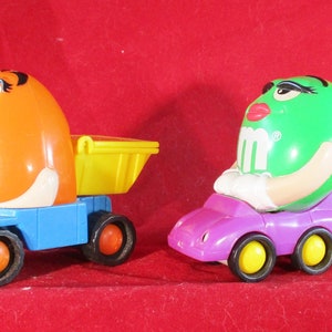 1996 Burger King Kids Meal M & M Toys image 2