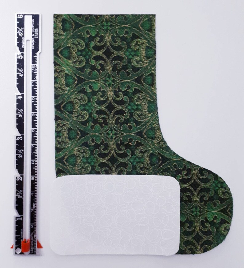 Set of 6 Iron-On Applique Quilting Cotton Christmas Stockings Red Green White Christmas Cut-Outs Cut-Out Fabric Stockings for Quilt Blocks