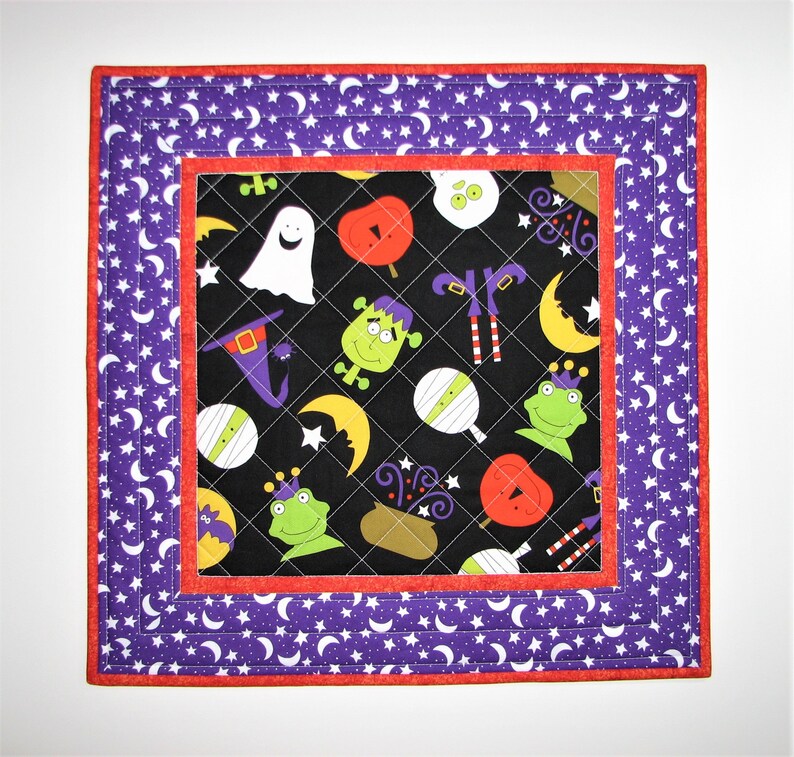 Halloween Quilted Table Topper Handmade Halloween Table Etsy