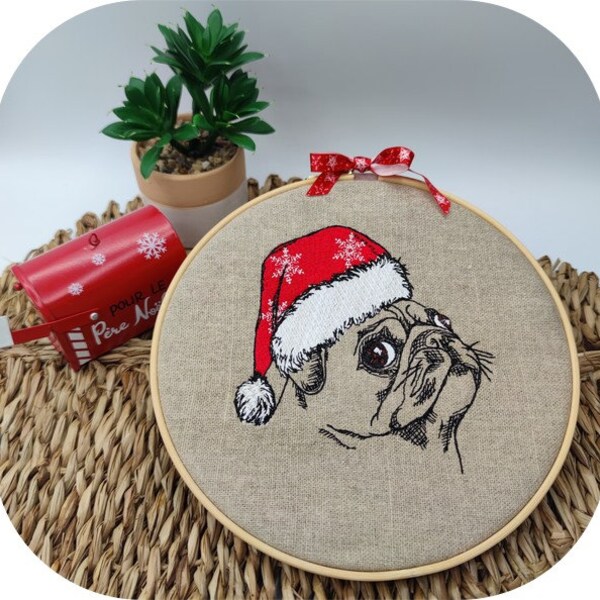 motif de broderie machine  chien de noël à broder en ITH