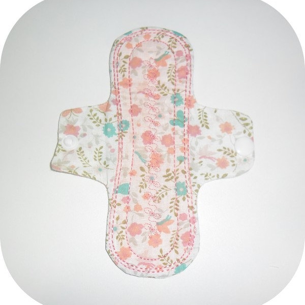 Instant download machine embroidery design ith washable pantyliners