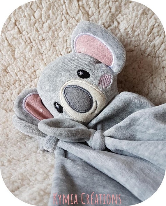 Motif De Broderie Machine Le Doudou Koala Tout Dans Le Cadre 