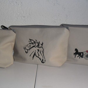 Instant download Machine Embroidery Silhouette galloping horse image 3