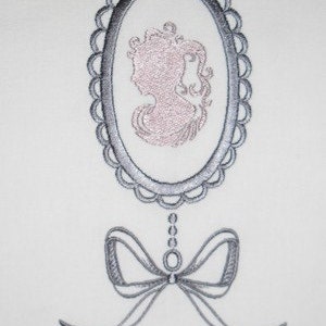 Instant download Machine Embroidery scalloped oval frame grand siècle image 1