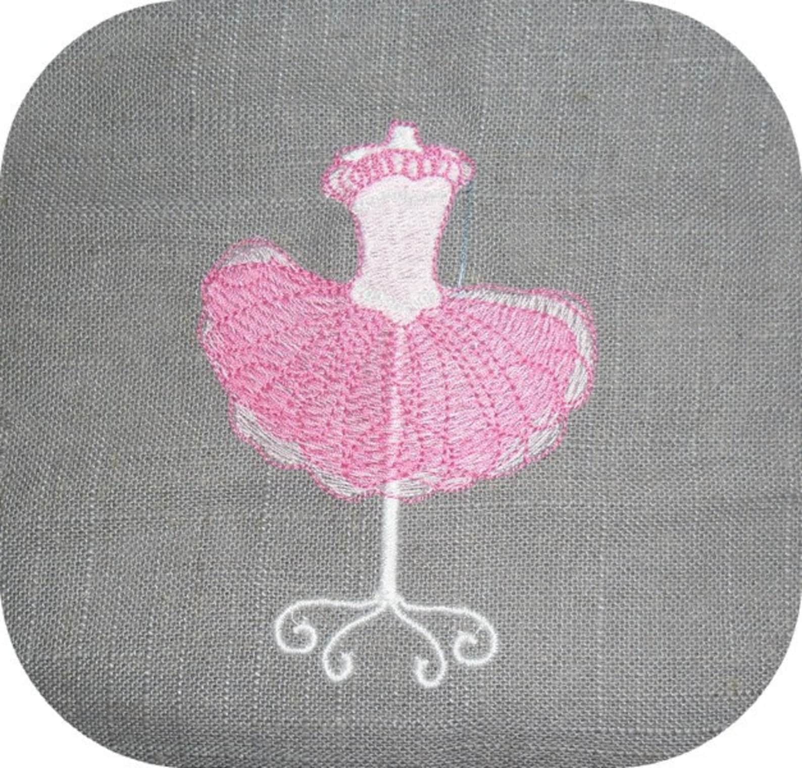 instant download machine embroidery design ballet dancer holding