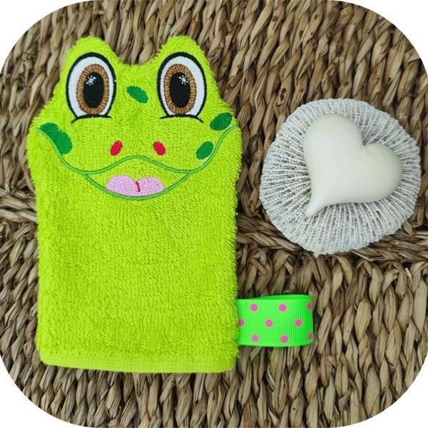 Instant download machine embroidery  design frog wasch mitt ITH