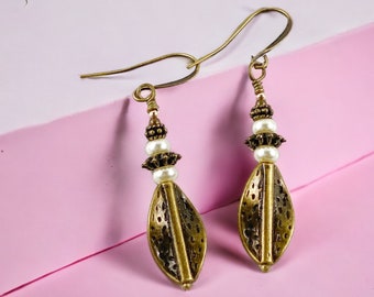 Afrocentric Antique Brass Leaf and Pearl Earrings, Aesthetic Earrings, Cool Earrings, Nu Goth, Trending Now, Popular Right Now