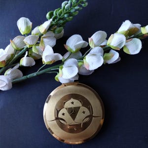 Vintage Elgin American Large Compact with Powder and Powder Puff - Vanity Decor - Goldtone