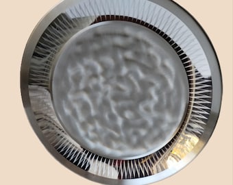 Silver-Plated Tripod Footed Bowl Platter - WMF Ikora - Germany - 1960s Bowl - Serving Bowl - Fruit Bowl - Altar Bowl - Rare with Tower Mark