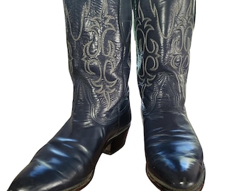 Vintage Nocona Women's Cowboy Boots - Blue Leather Western Stitch - Women's size 7D - made in USA