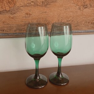 Pair of Vintage Green Glassware Libbey Wine Glasses