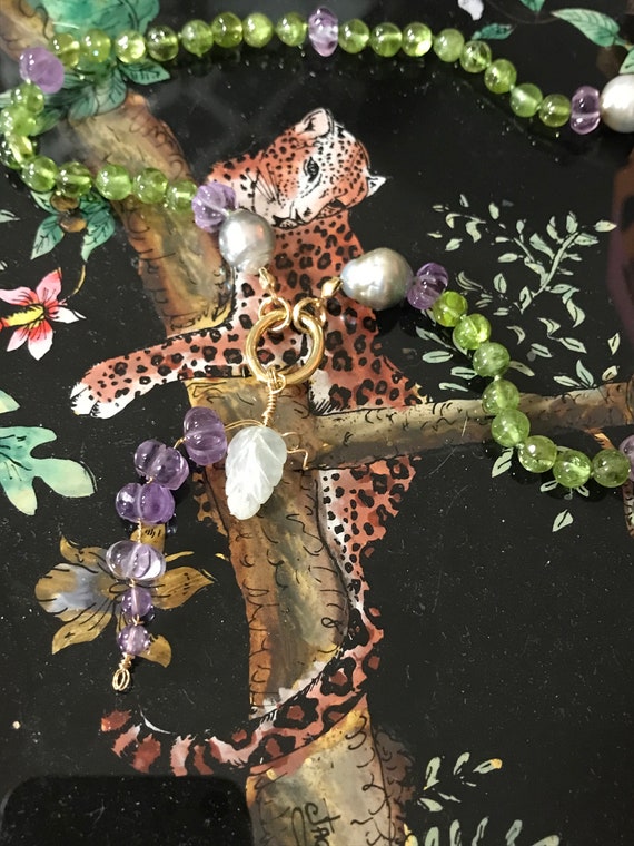 Wisteria Hand-Knotted Necklace and Detachable Enhancer