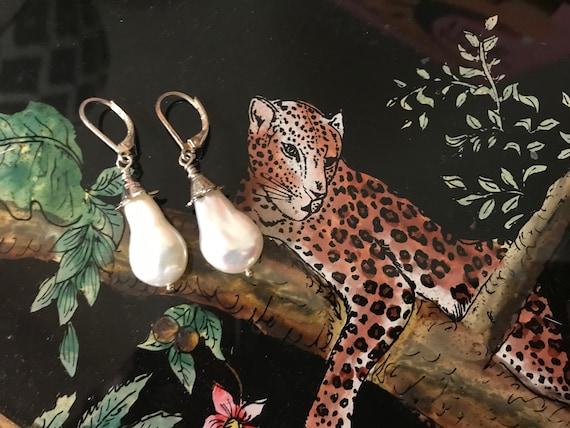 Freshwater Pearl Pagoda Cap Earrings - 925 Sterling Silver