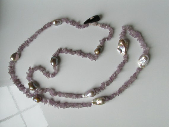 Amethyst Chip Baroque Pearl Horn Toggle Necklace