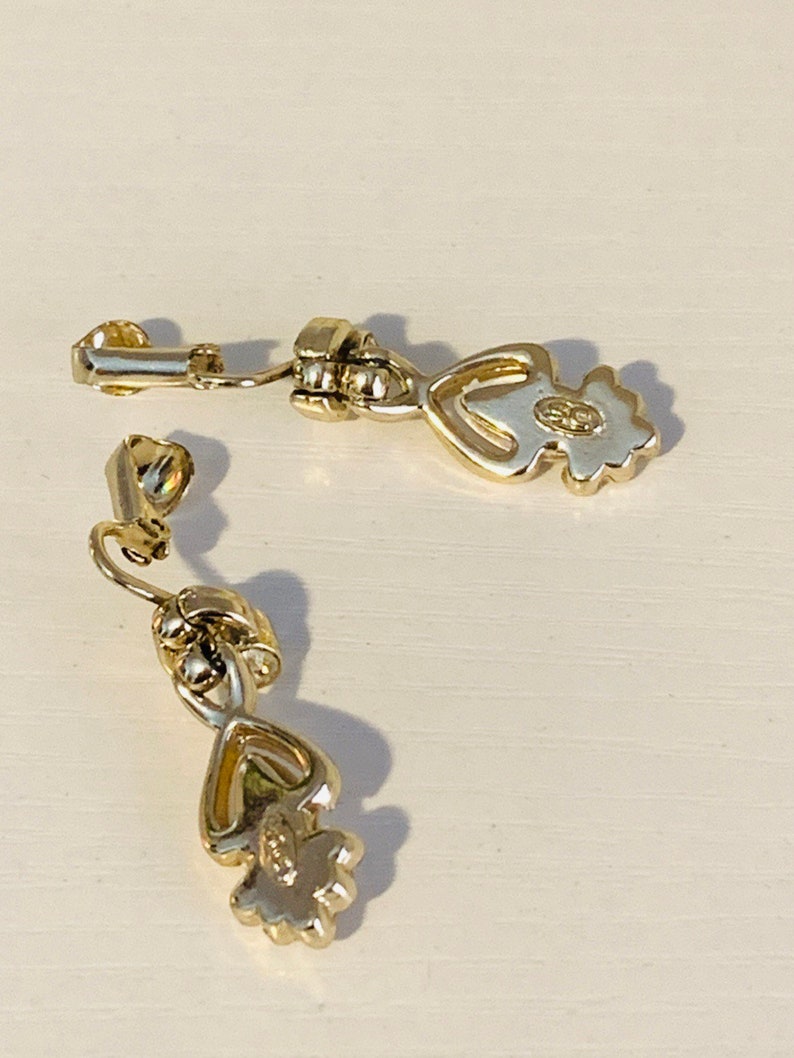 Sarah Coventry Earrings Sparkle costume pearldrop rhinestone enamel shiny goldtone crystal clip on Earrings vintage estate jewelry costume