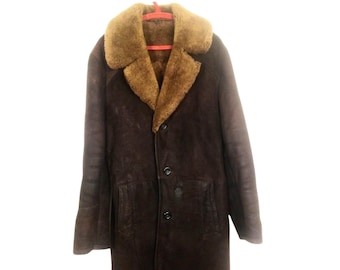 Vintage winter natuurlijk bont lamsvacht jas Bekesha, Tulup, Shearling jas USSR. Kleine defecten.