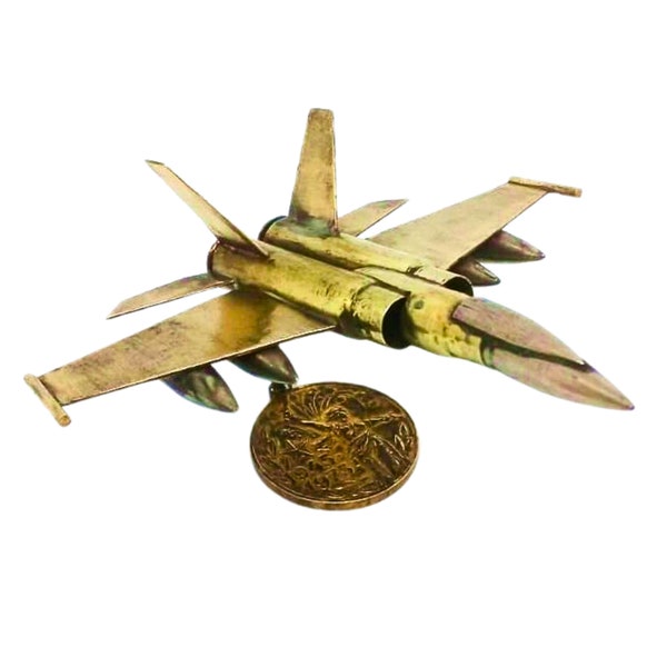 Trench Art sowjetischen Jet Fighter SU - 34 Modell aus WW2 Shells Patronen Spielzeug. Tisch Figur. Steampunk Stil Geschenk.