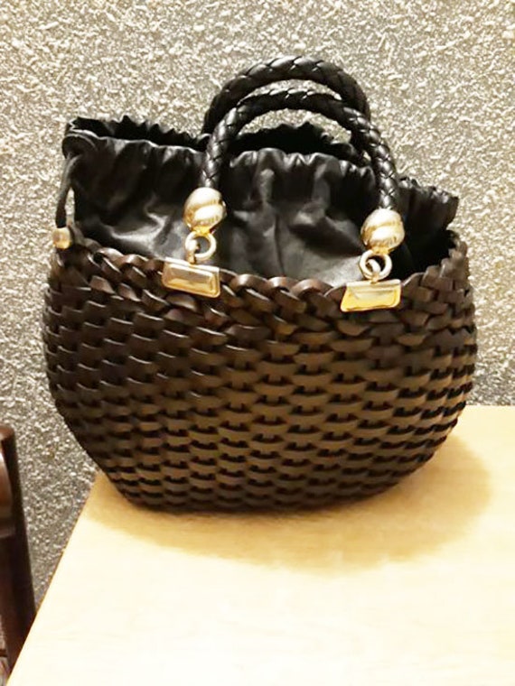 Original Vintage Valentino Lady's Bag. Genuine Lea