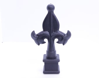 Fleur de Lis Boyscout Spear Finials - 10pk 3/4 in. Black High Impact Polypropylene