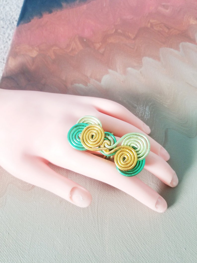 Large Wire Statement Rings! Pre-Holiday Sale