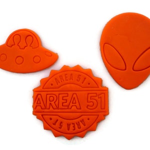 Area 51 alien cookie cutter set