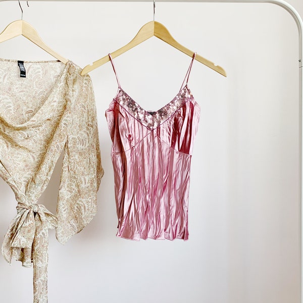shiny rose pink crinkly pleat 00s thin strap tank top with sequins · metallic y2k club tank top · 2000s flirty party · sparkly cami 00s · s