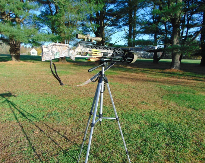 Crossbow or Rifle Stand Tripod Shooting Stand Shooting Stands Hunter