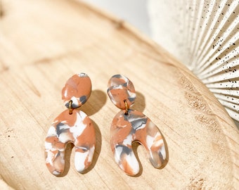 Marbled Peach Nude Tone Dangle Earrings - Polymer Clay Earrings - Handmade - Earrings - Stone - Neutral - Jewelry - Abstract - Blush