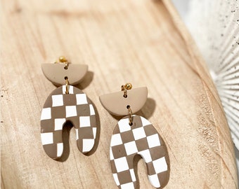 Brown white Checkered Dangle Earrings - Polymer Clay Earrings - Handmade - Earrings - Retro - Neutrals - Jewelry - Abstract - Tan