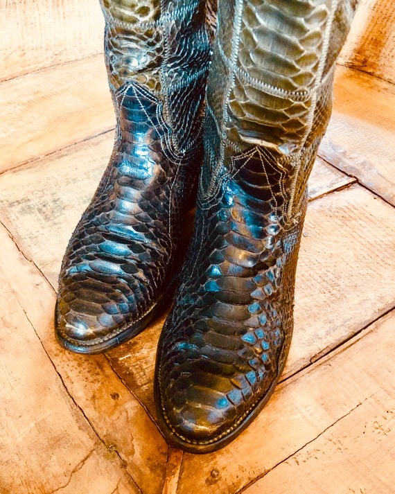 The Snakeskin Kicker~Vintage Cowboy Boot~Classic Cowb… - Gem