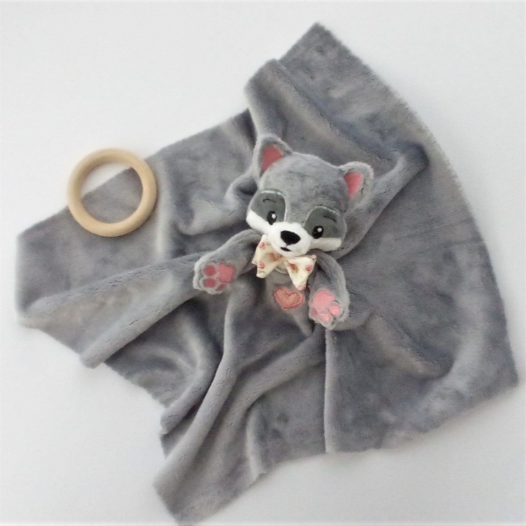 racoon lovey