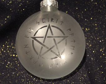 Etched Glass Wiccan Pentagram Ornament - Christmas Decor - Gift - Tree Ornament - Present - Yule - Solstice - Glass Ornament - Seasonal